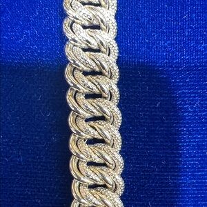 18K yellow gold Chunky Textured Gold Bracelet
